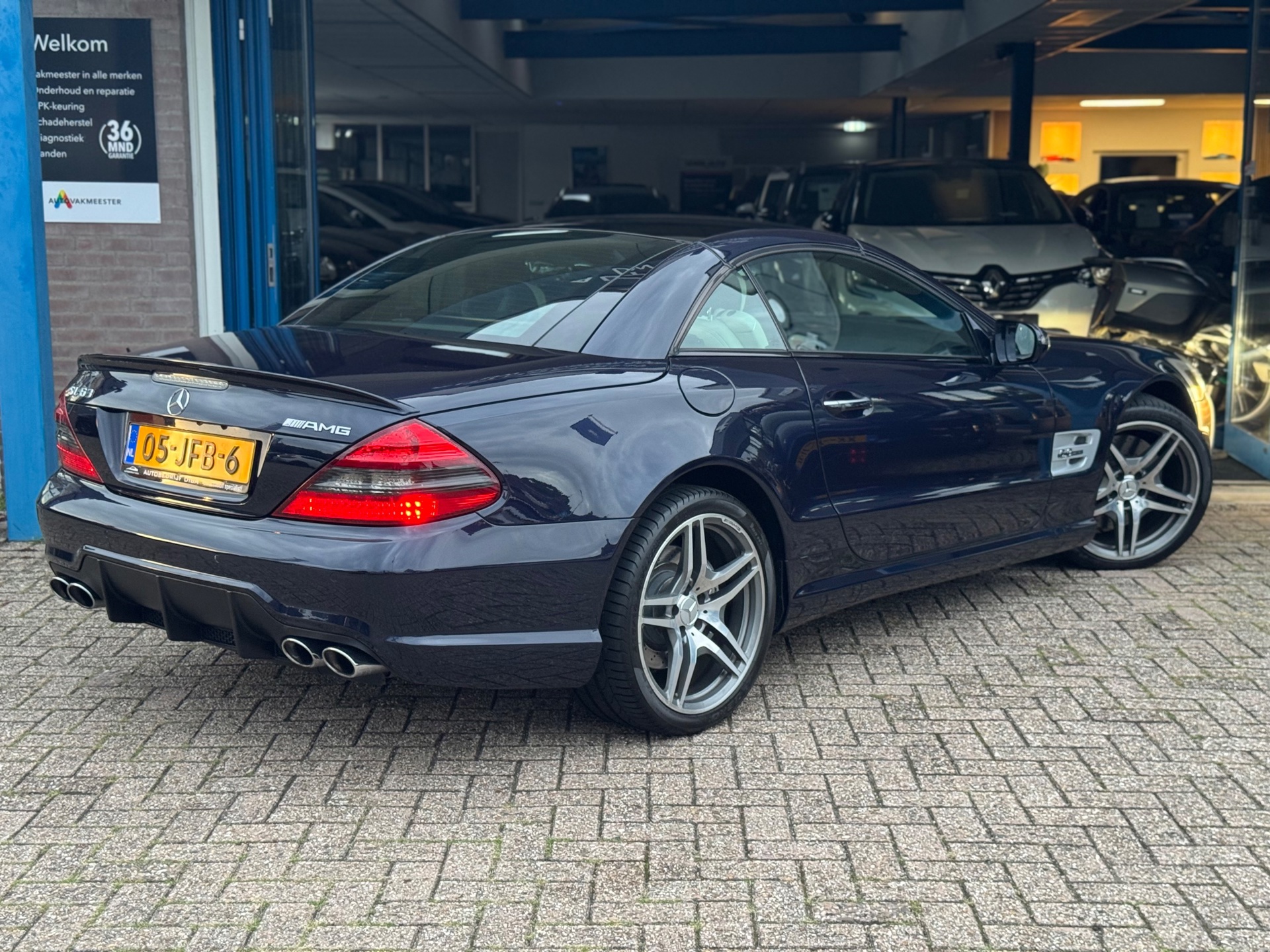 Foto van Mercedes-Benz SL 63 AMG