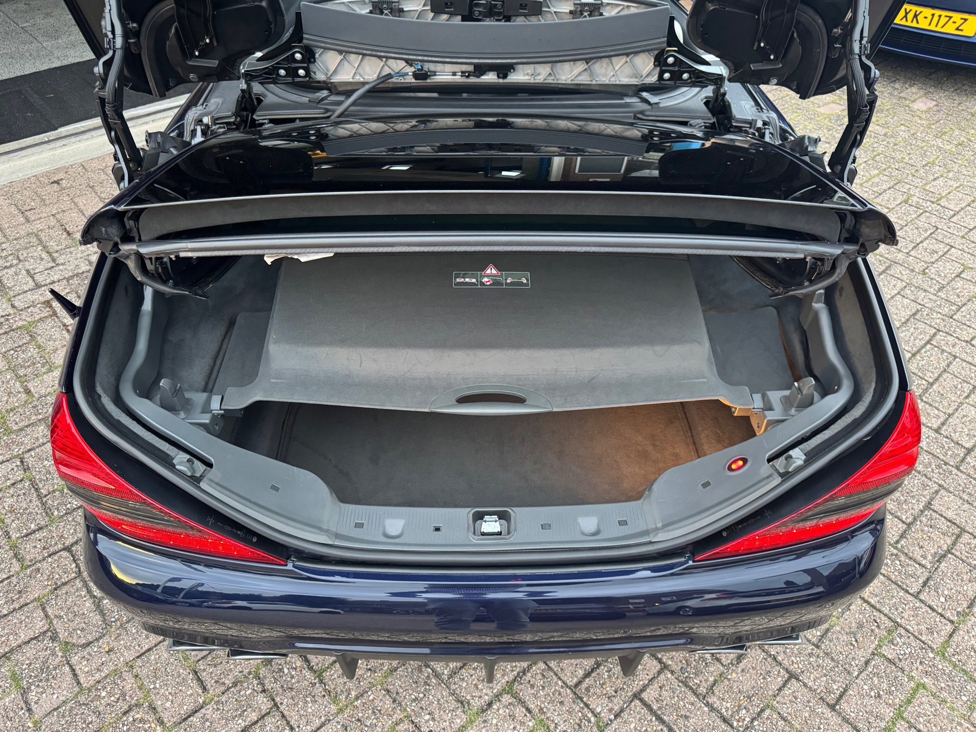 Foto van Mercedes-Benz SL 63 AMG