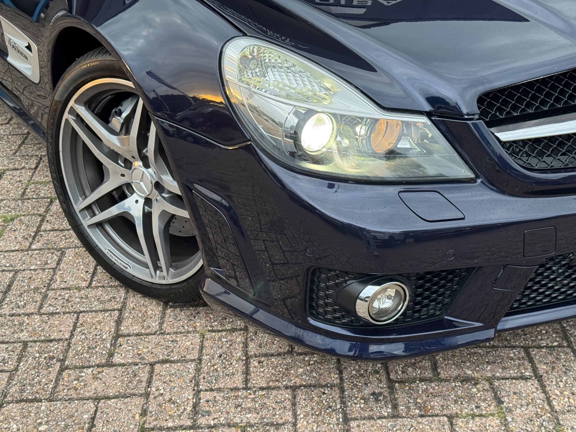 Foto van Mercedes-Benz SL 63 AMG