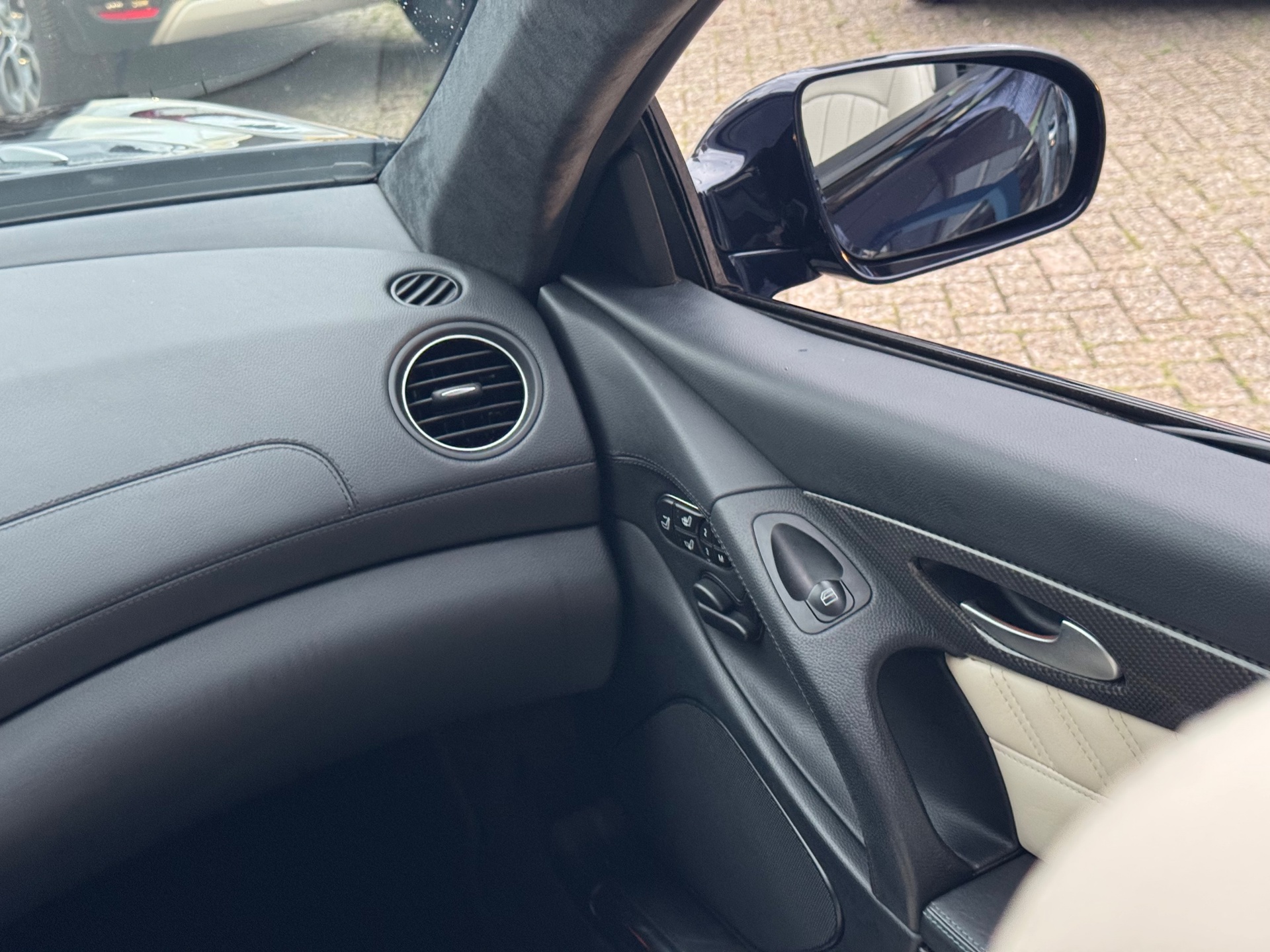 Foto van Mercedes-Benz SL 63 AMG