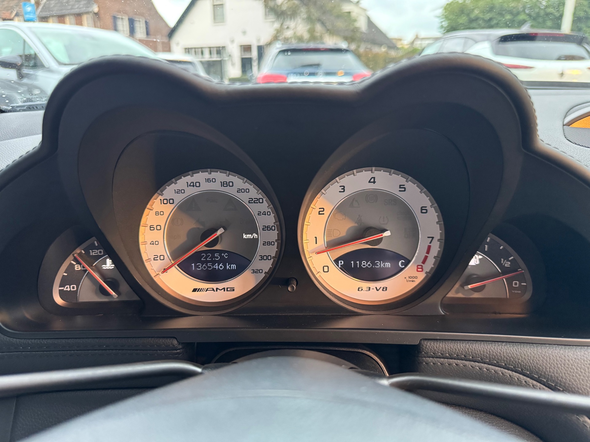 Foto van Mercedes-Benz SL 63 AMG