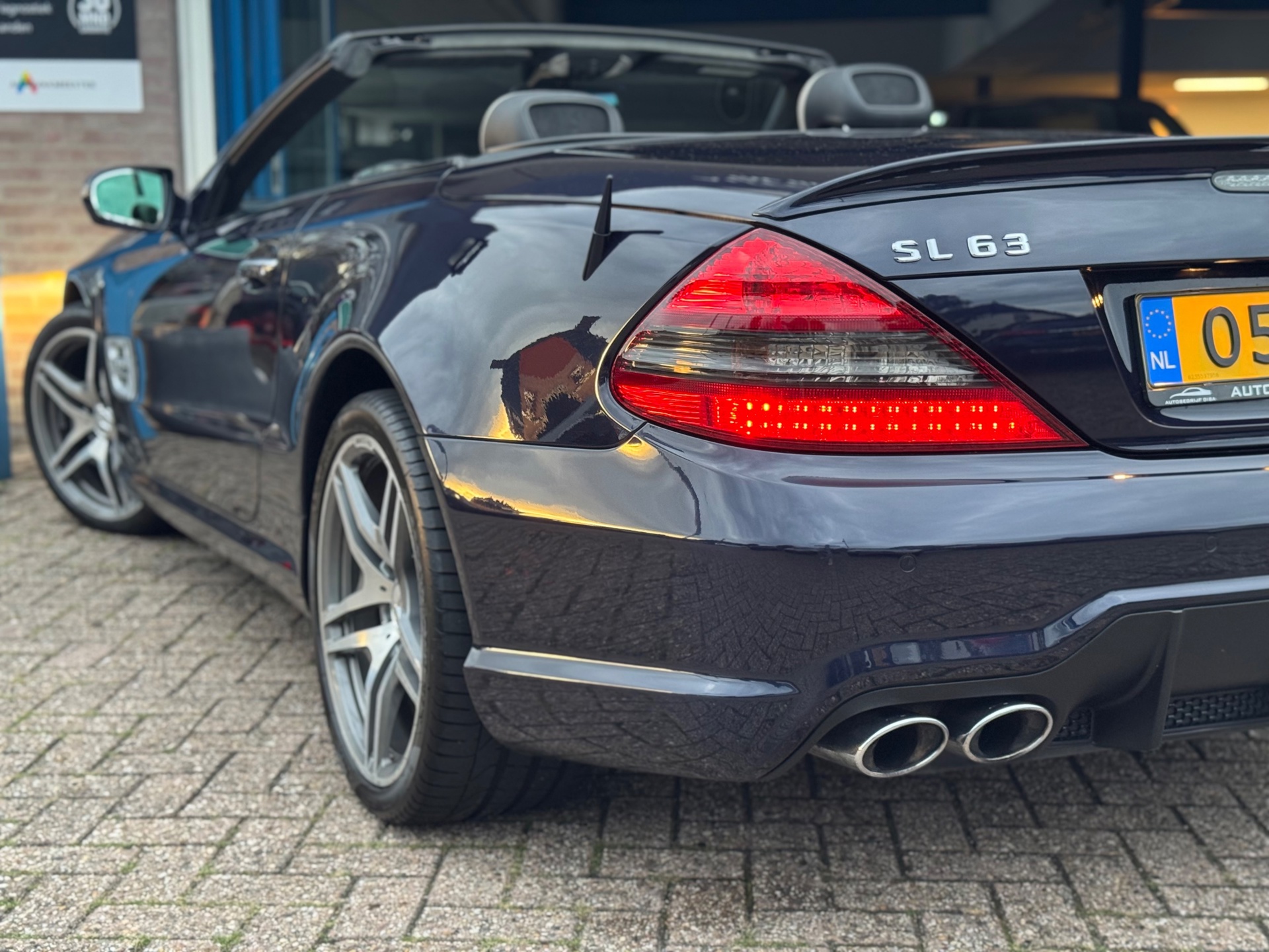Foto van Mercedes-Benz SL 63 AMG