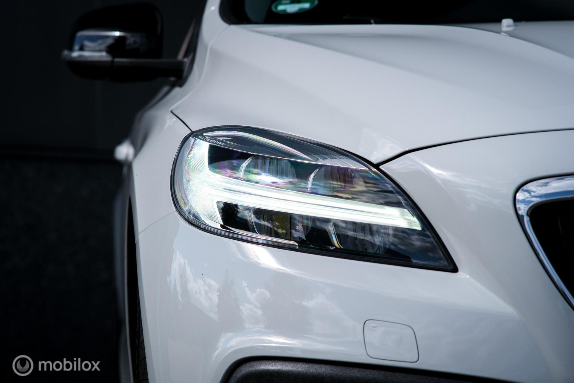 Foto van Volvo V40 Cross Country