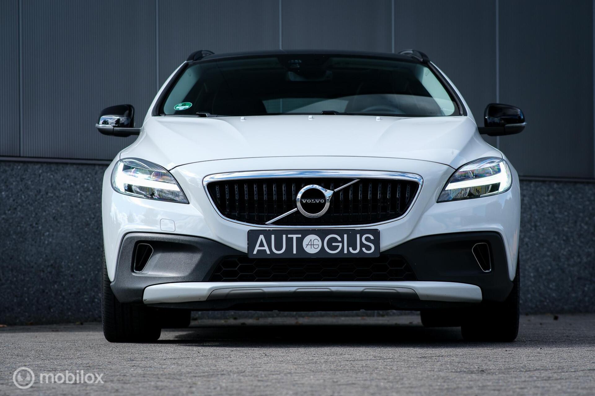 Foto van Volvo V40 Cross Country