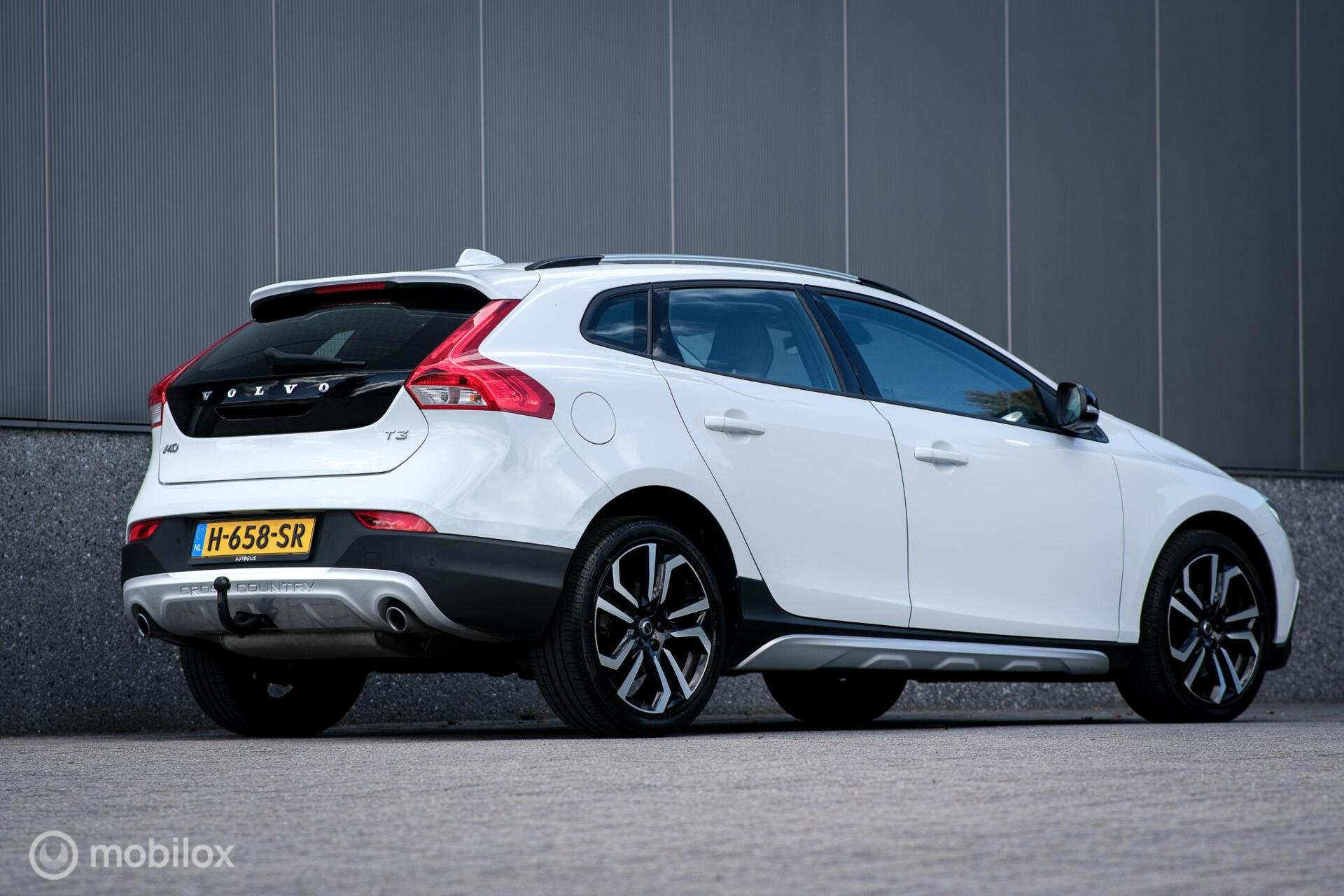 Foto van Volvo V40 Cross Country