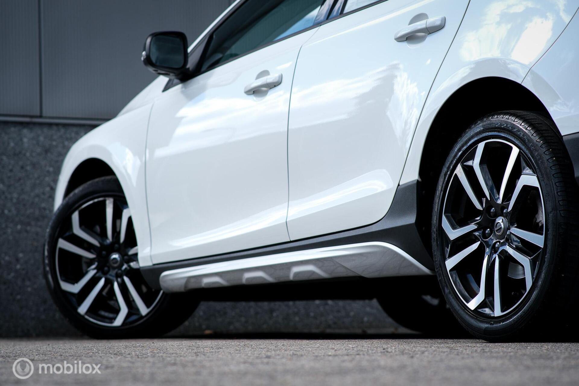 Foto van Volvo V40 Cross Country