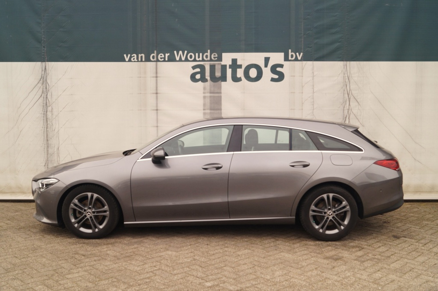 Mercedes-Benz Cla 180 Shooting Brake 180 Business Solution -NAVI-ECC- 2020 - voorkant