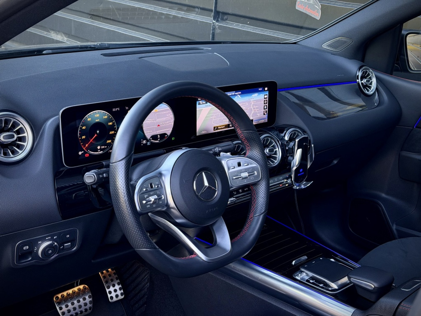 Foto van Mercedes-Benz B 220