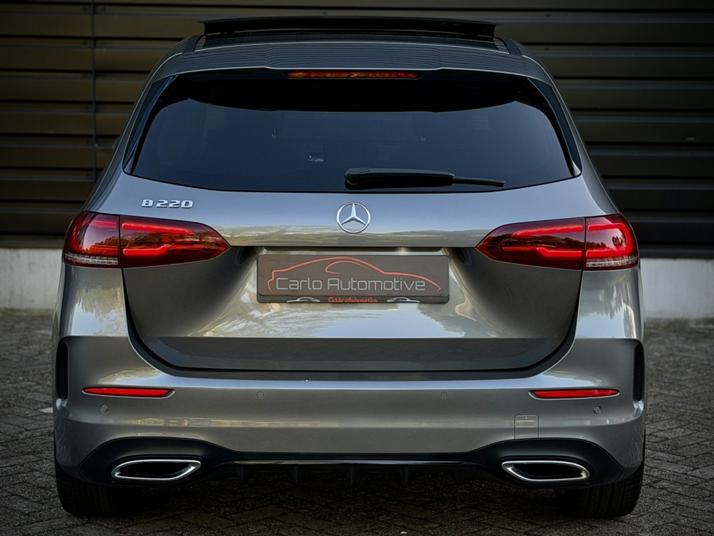 Foto van Mercedes-Benz B 220