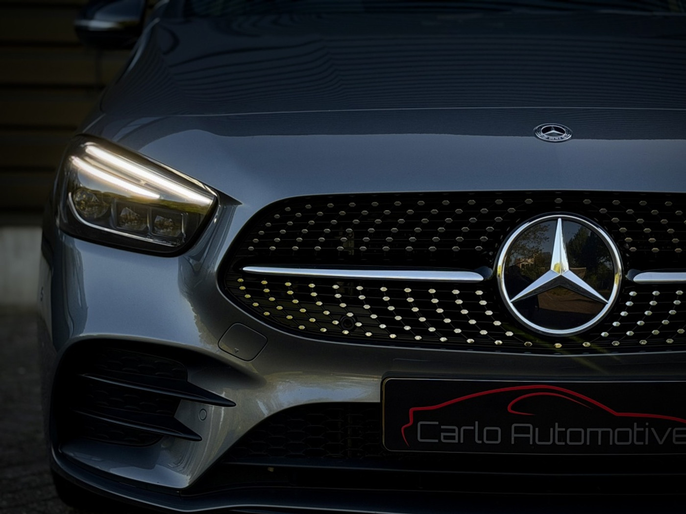 Foto van Mercedes-Benz B 220