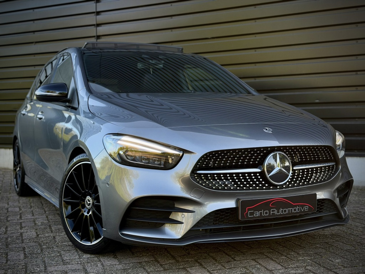 Foto van Mercedes-Benz B 220