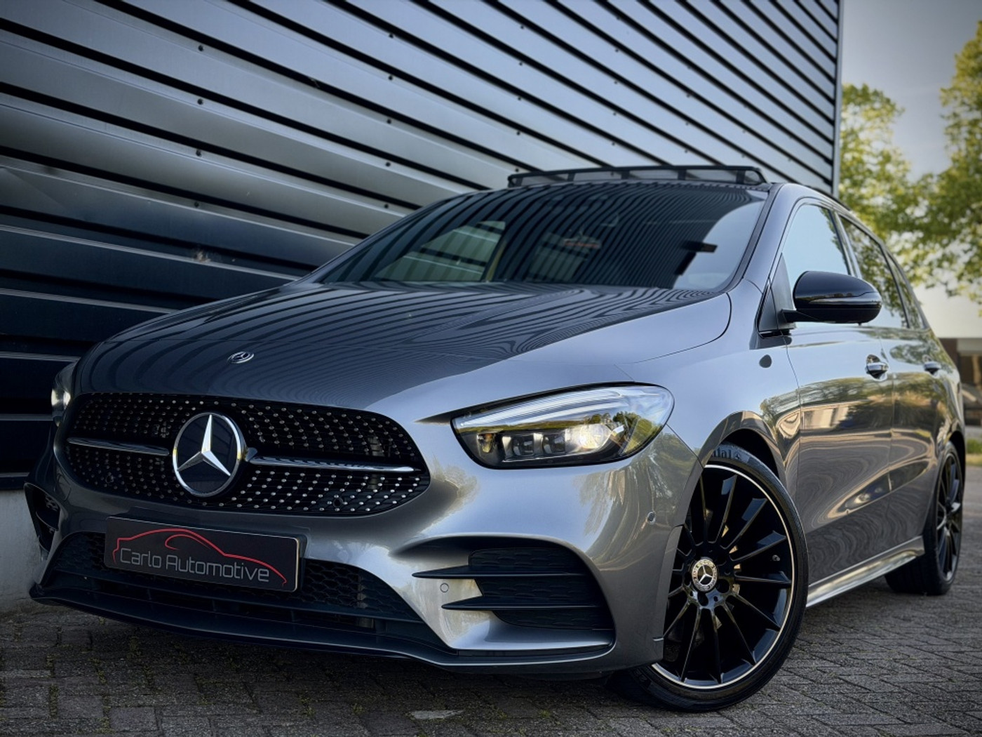 Foto van Mercedes-Benz B 220