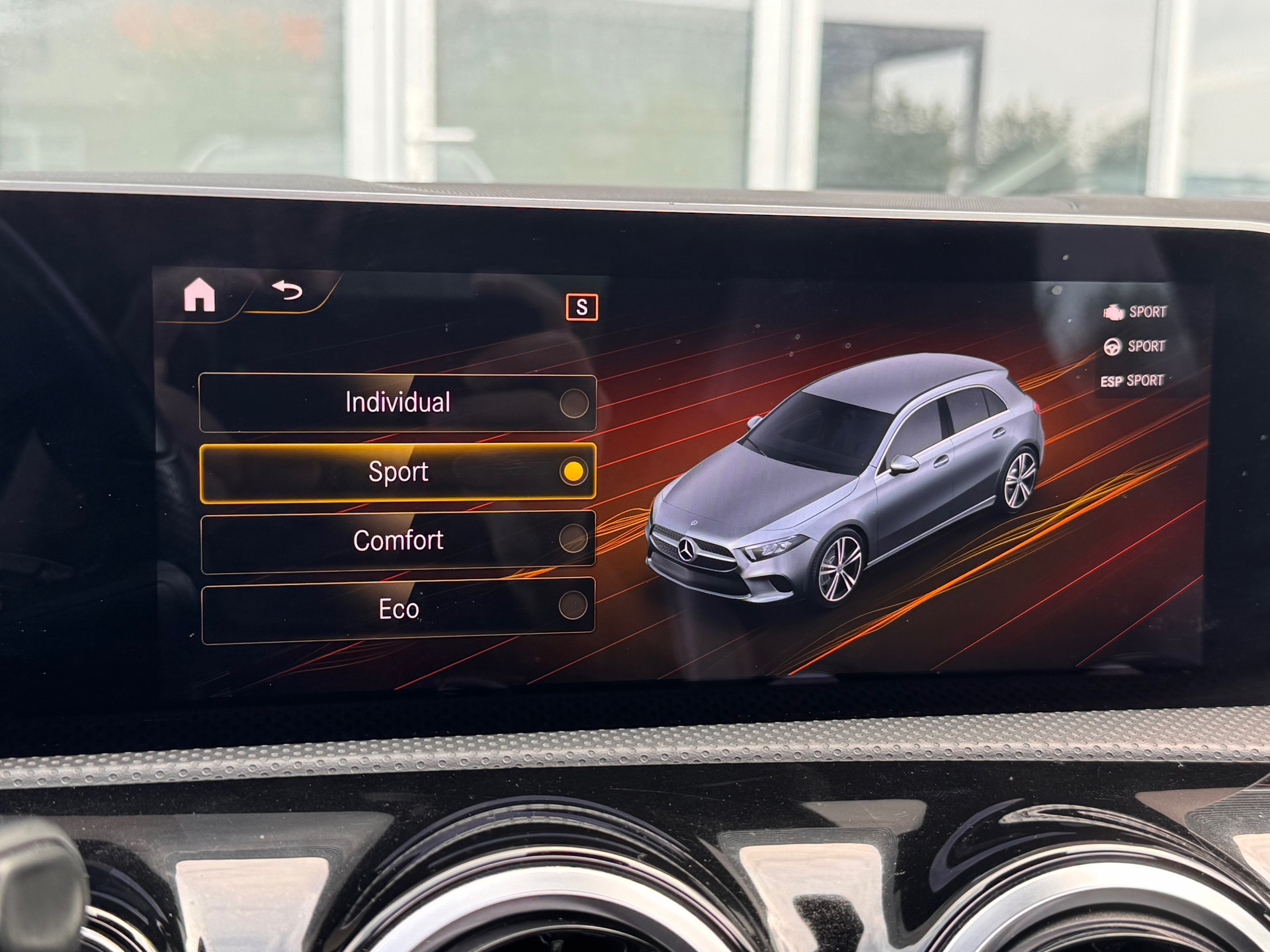 Foto van Mercedes-Benz A 250 4Matic
