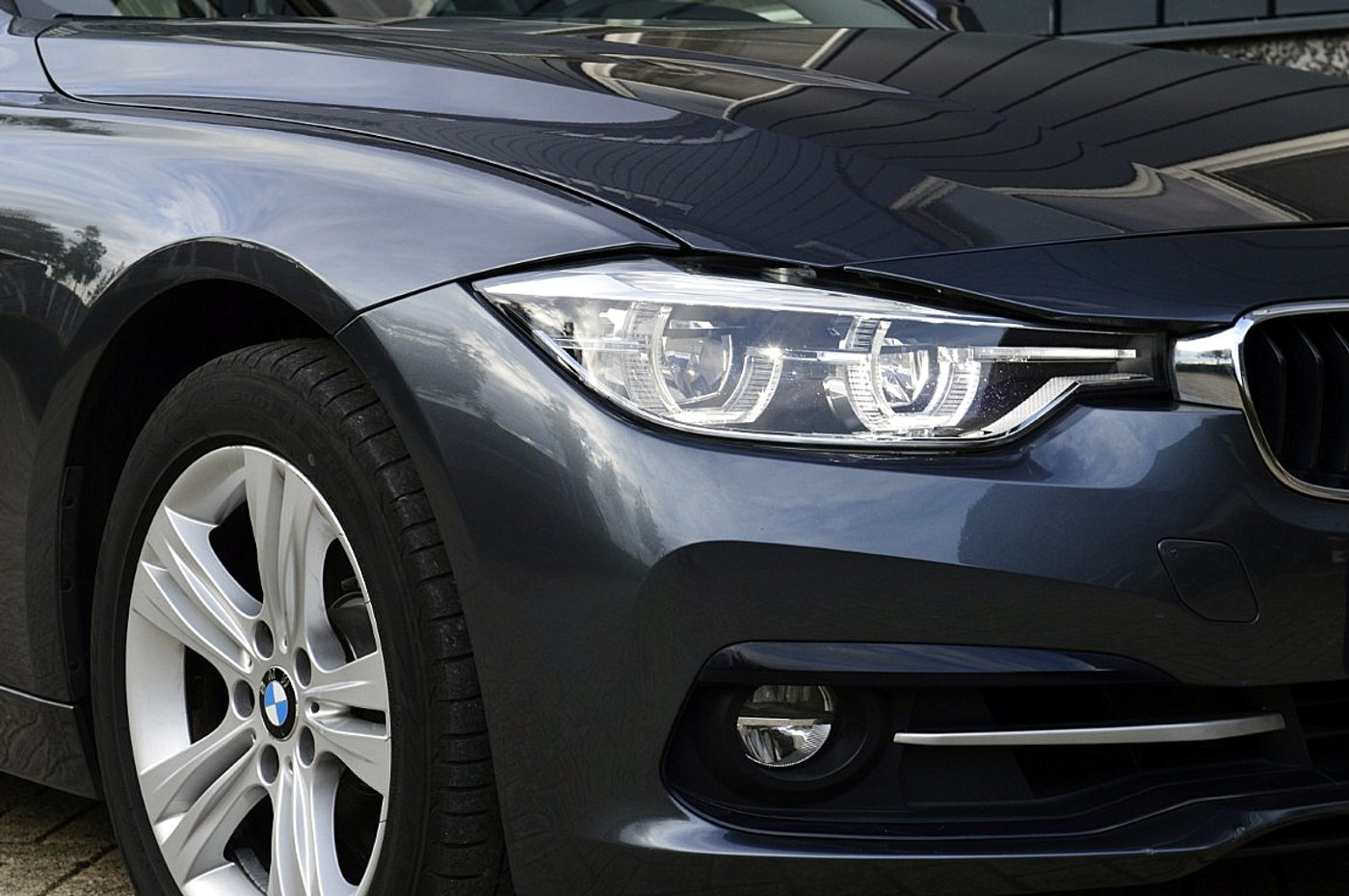 Foto van BMW 320i xDrive