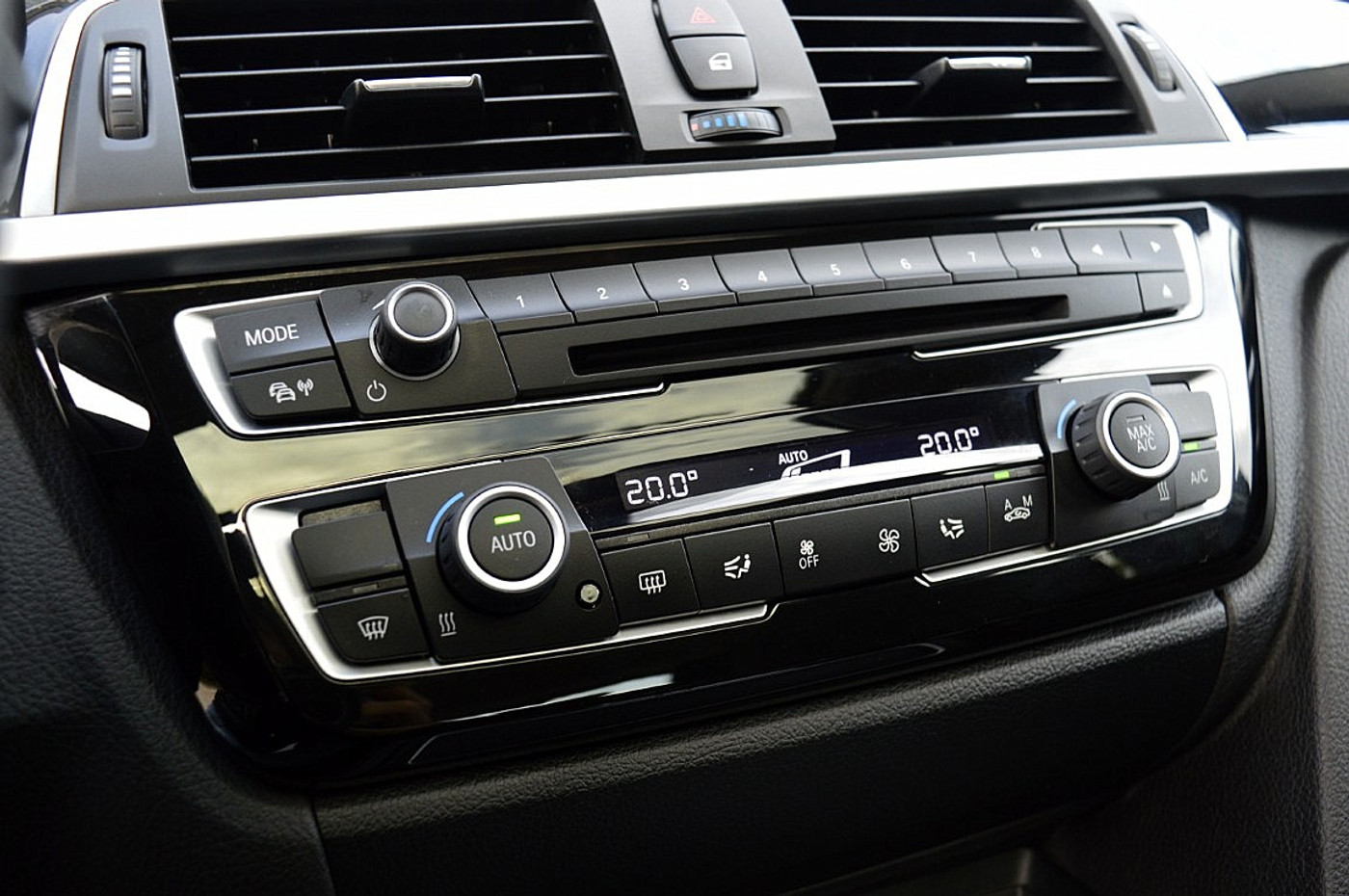 Foto van BMW 320i xDrive