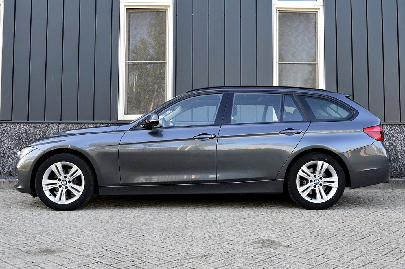 Foto van BMW 320i xDrive