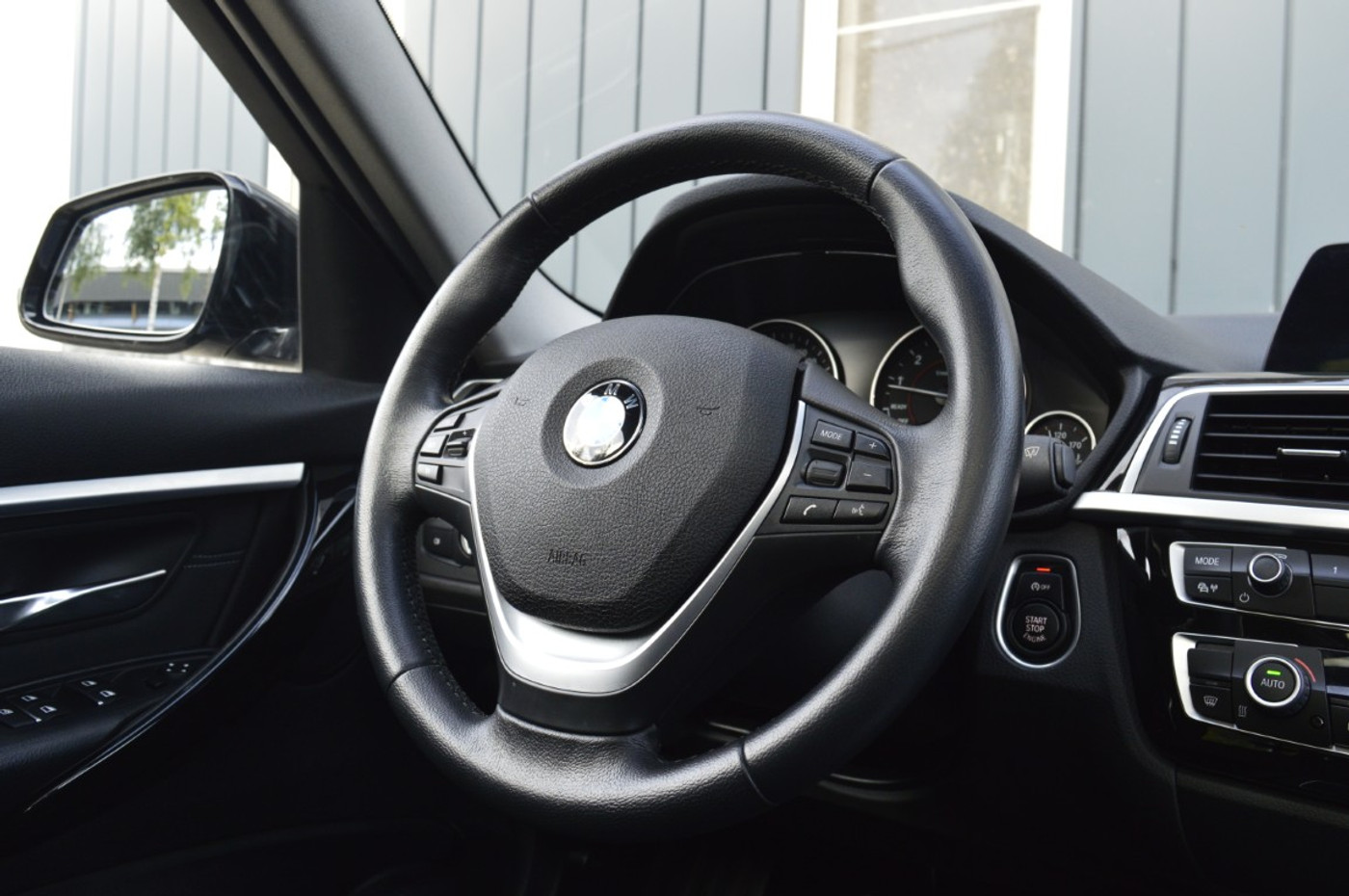 Foto van BMW 320i xDrive