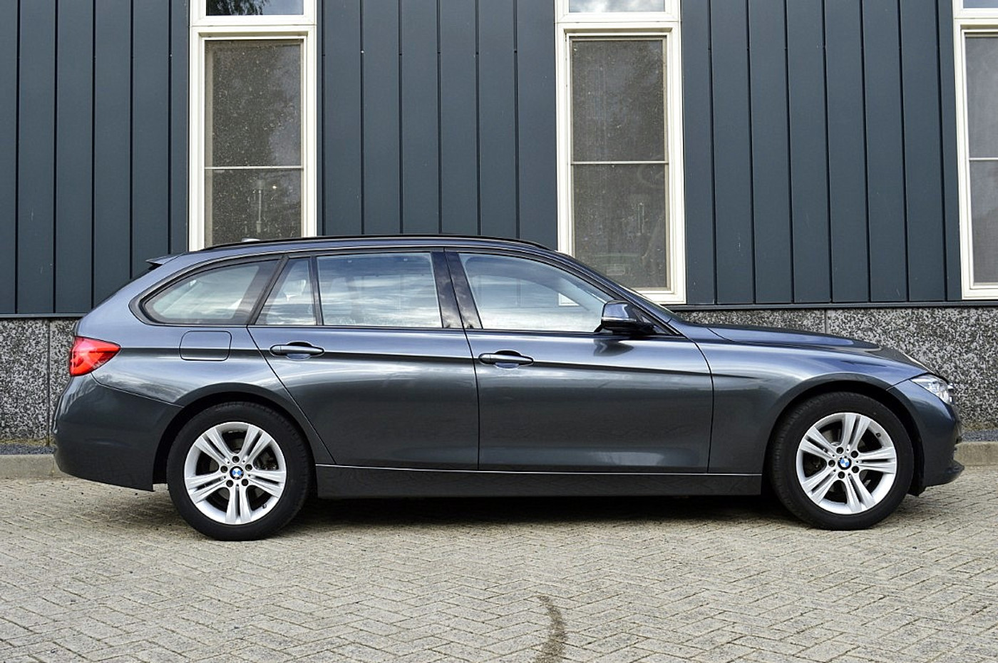 Foto van BMW 320i xDrive