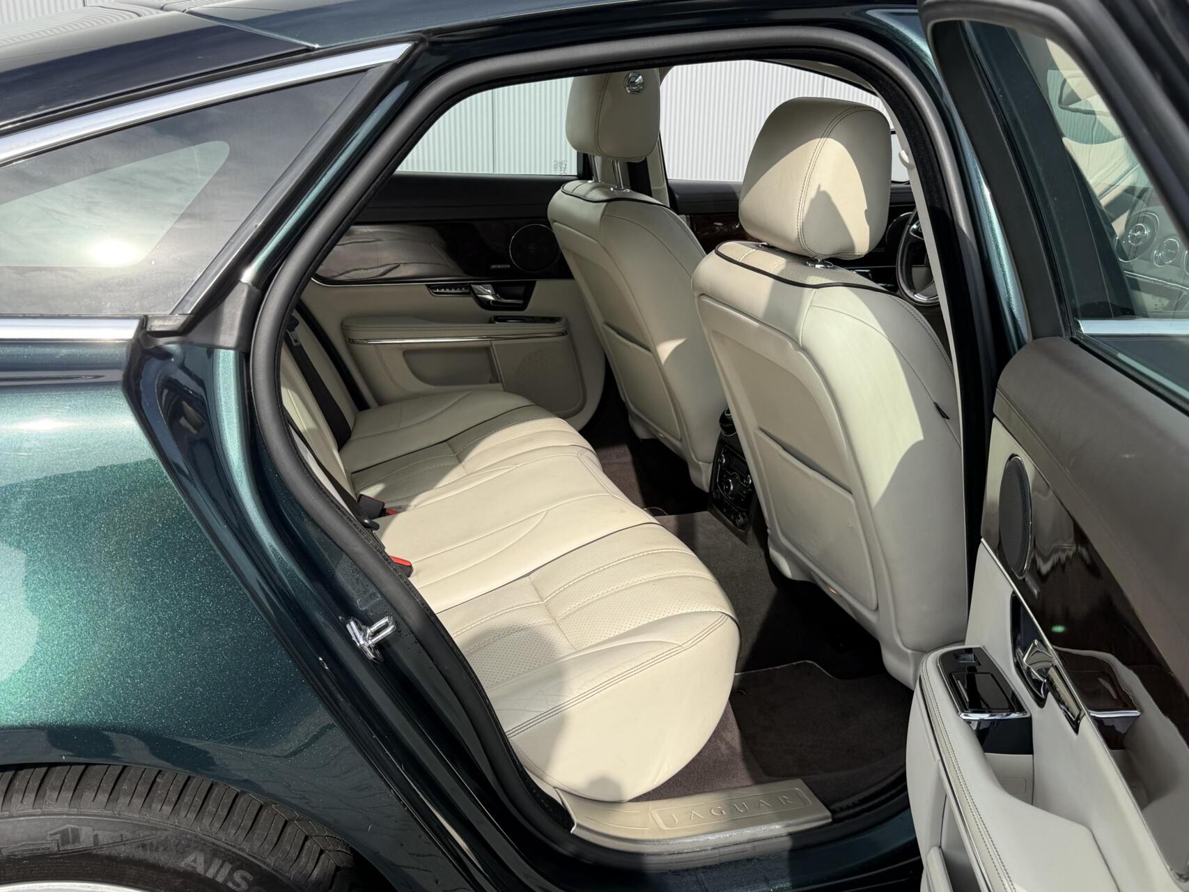 Foto van Jaguar XJ 3.0sc