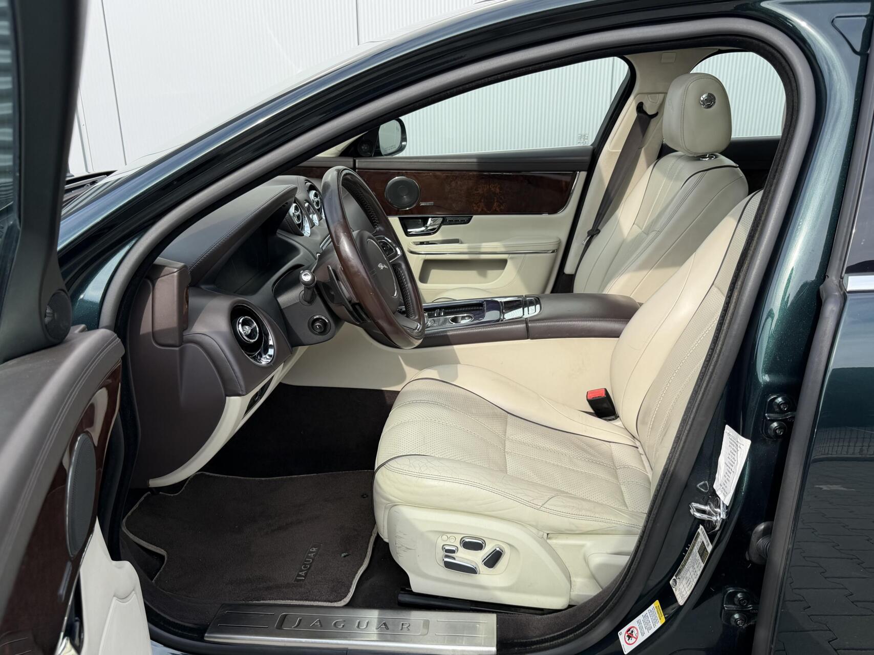 Foto van Jaguar XJ 3.0sc
