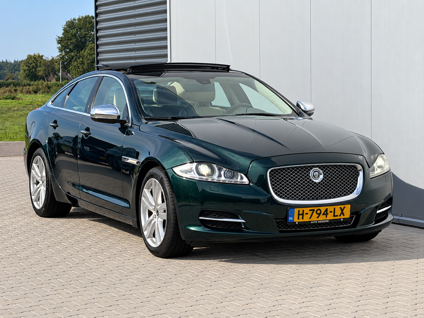 Foto van Jaguar XJ 3.0sc