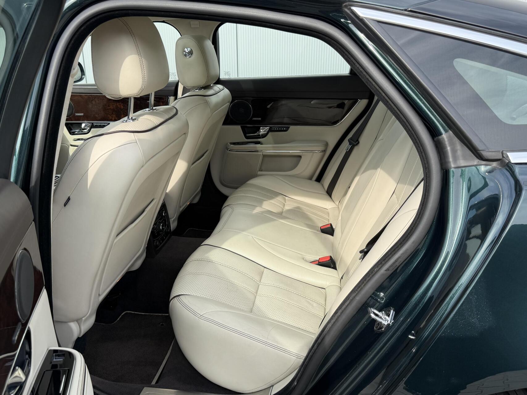 Foto van Jaguar XJ 3.0sc