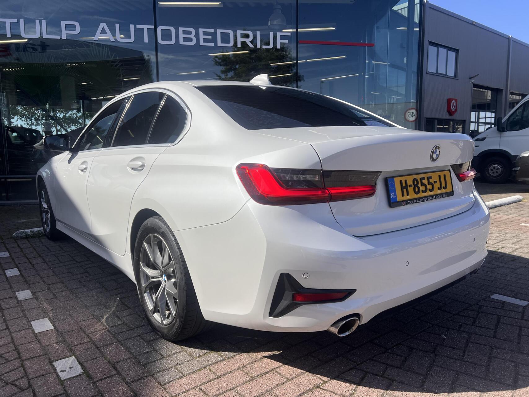 Foto van BMW 320i
