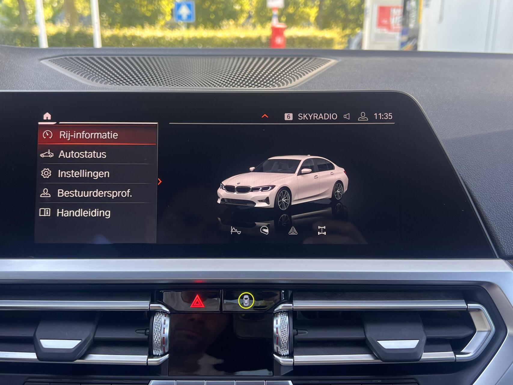 Foto van BMW 320i