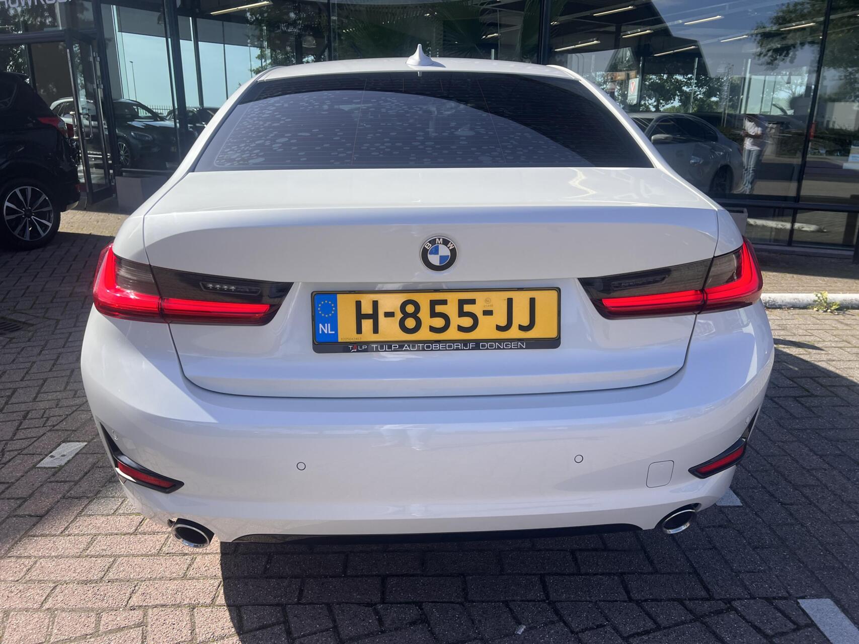 Foto van BMW 320i