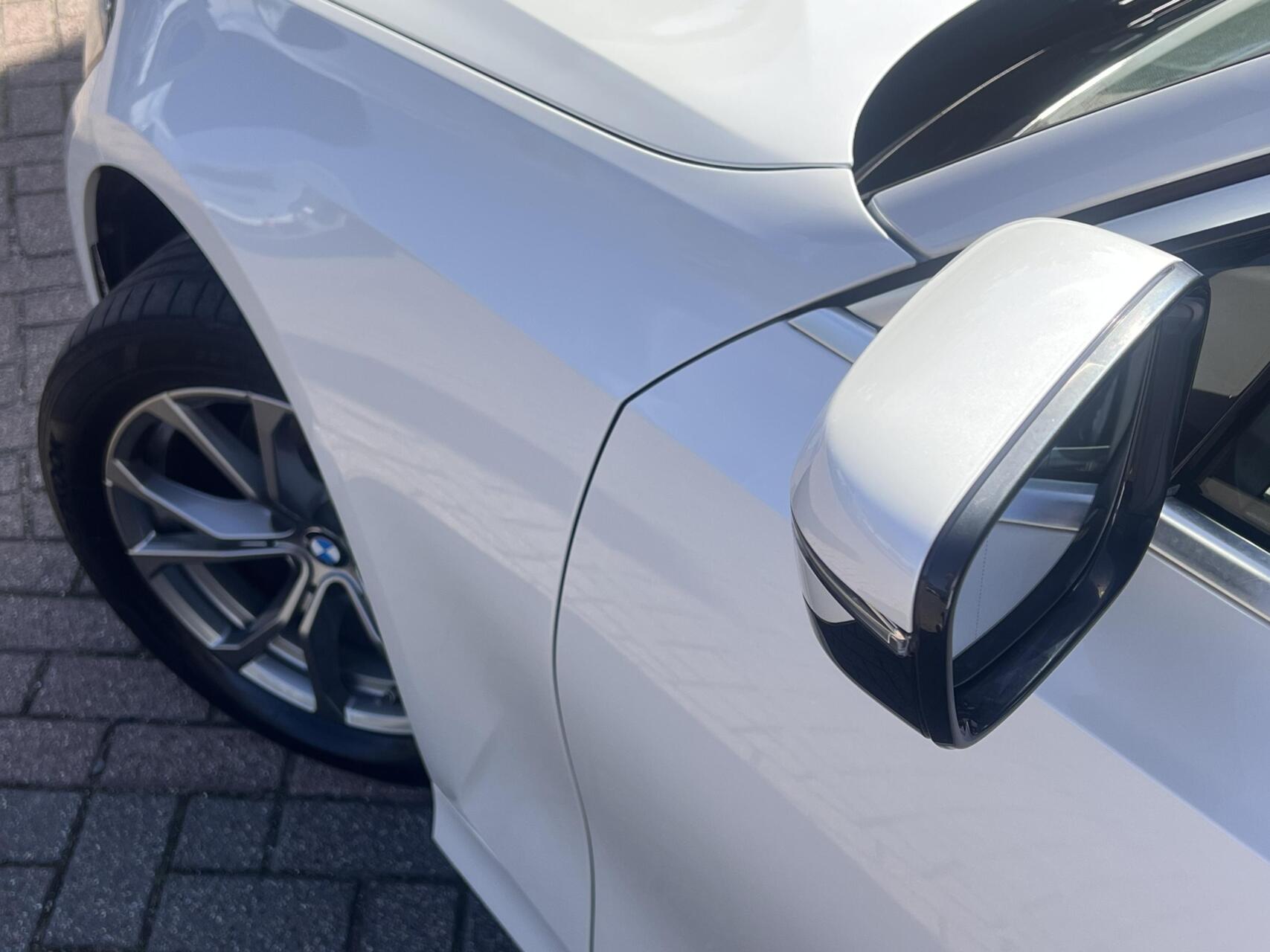 Foto van BMW 320i