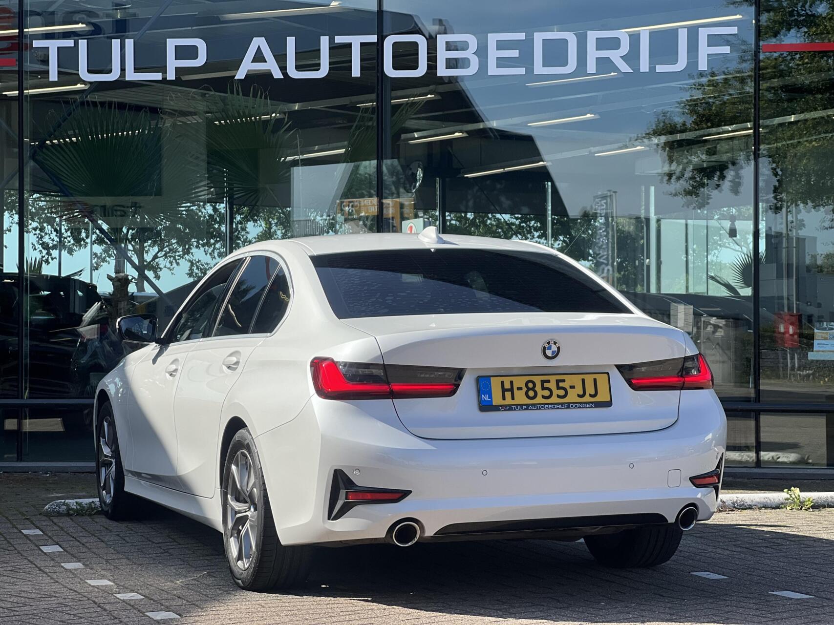 Foto van BMW 320i