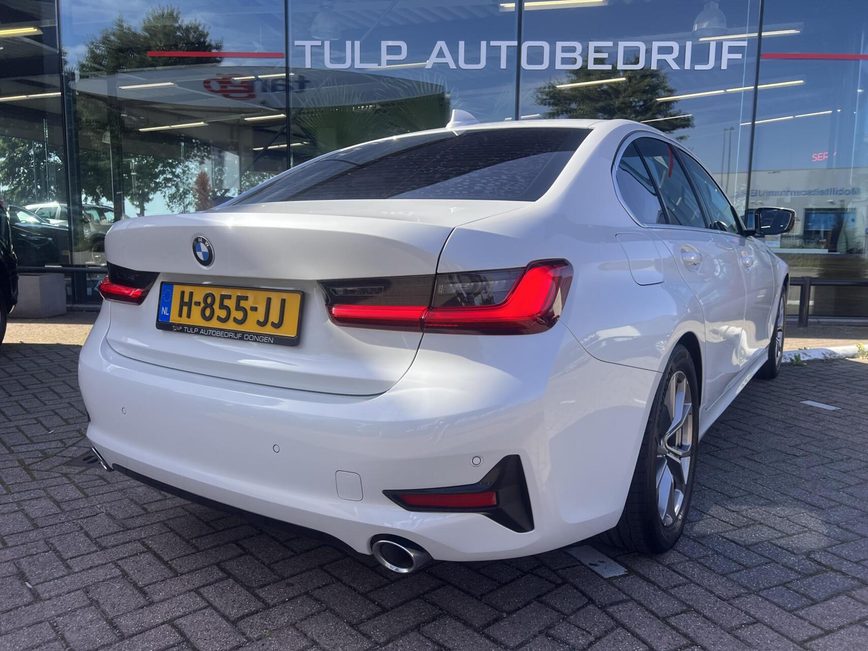Foto van BMW 320i