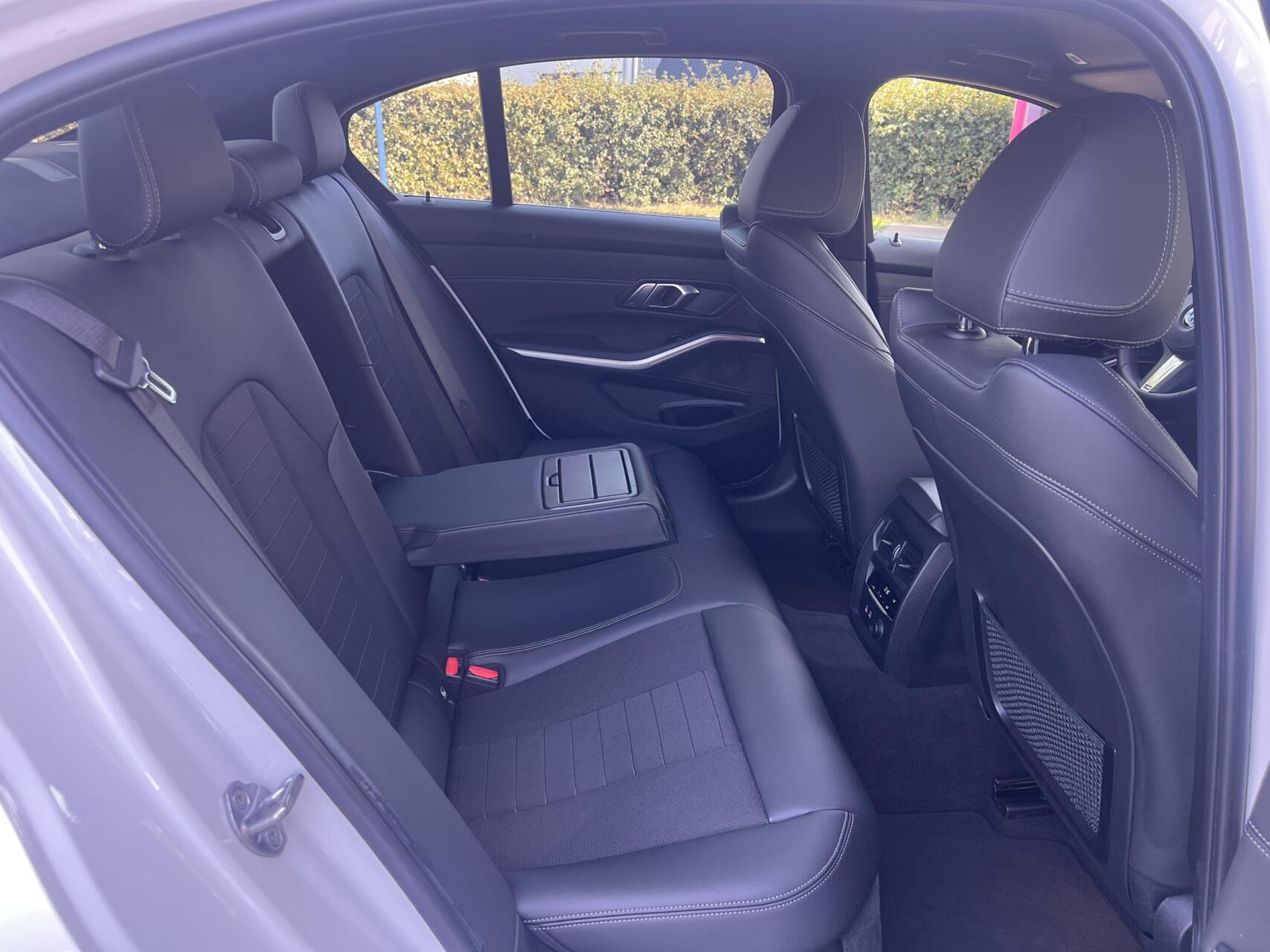 Foto van BMW 320i