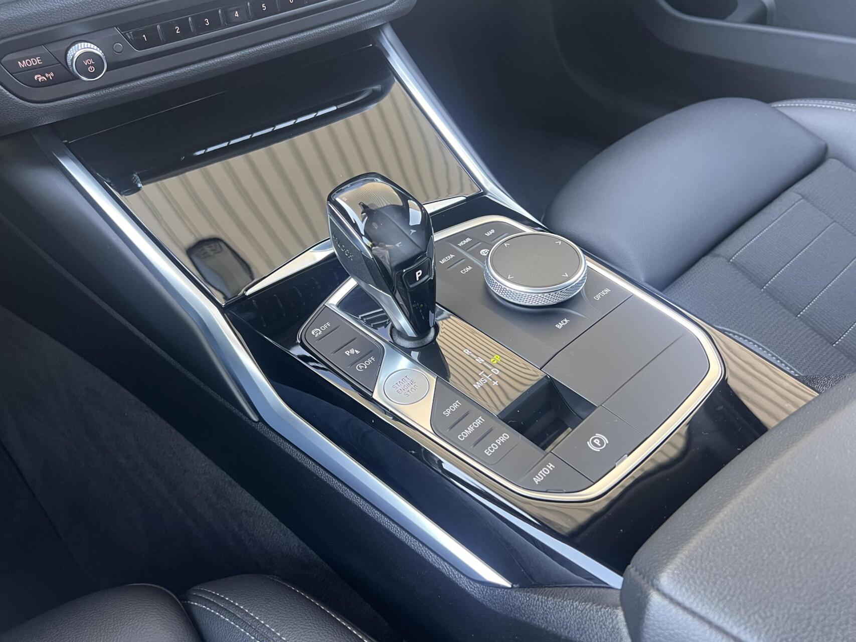 Foto van BMW 320i