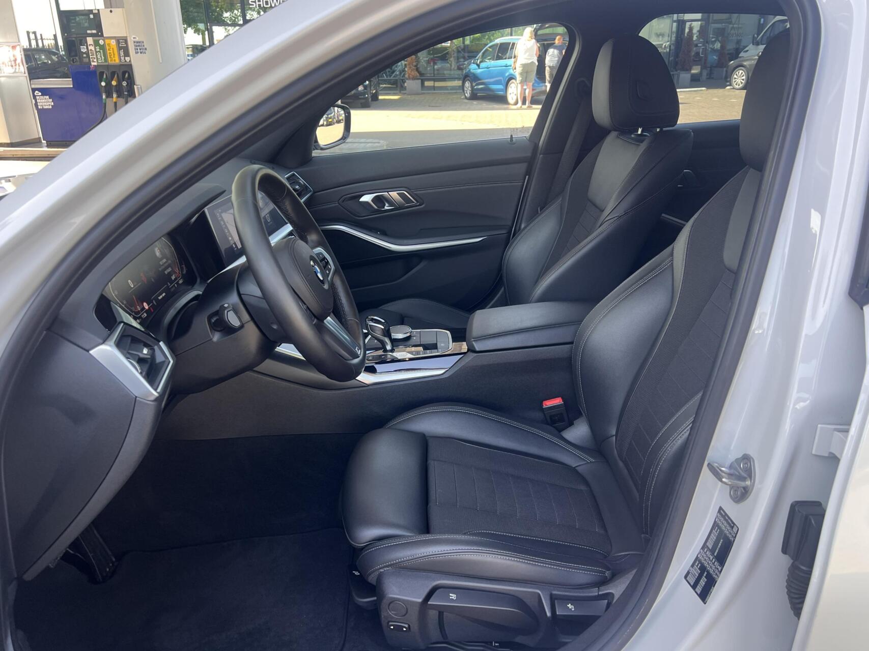 Foto van BMW 320i