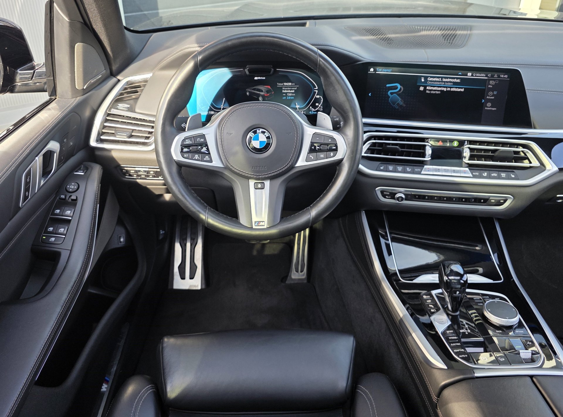Foto van BMW X5 Xdrive45e