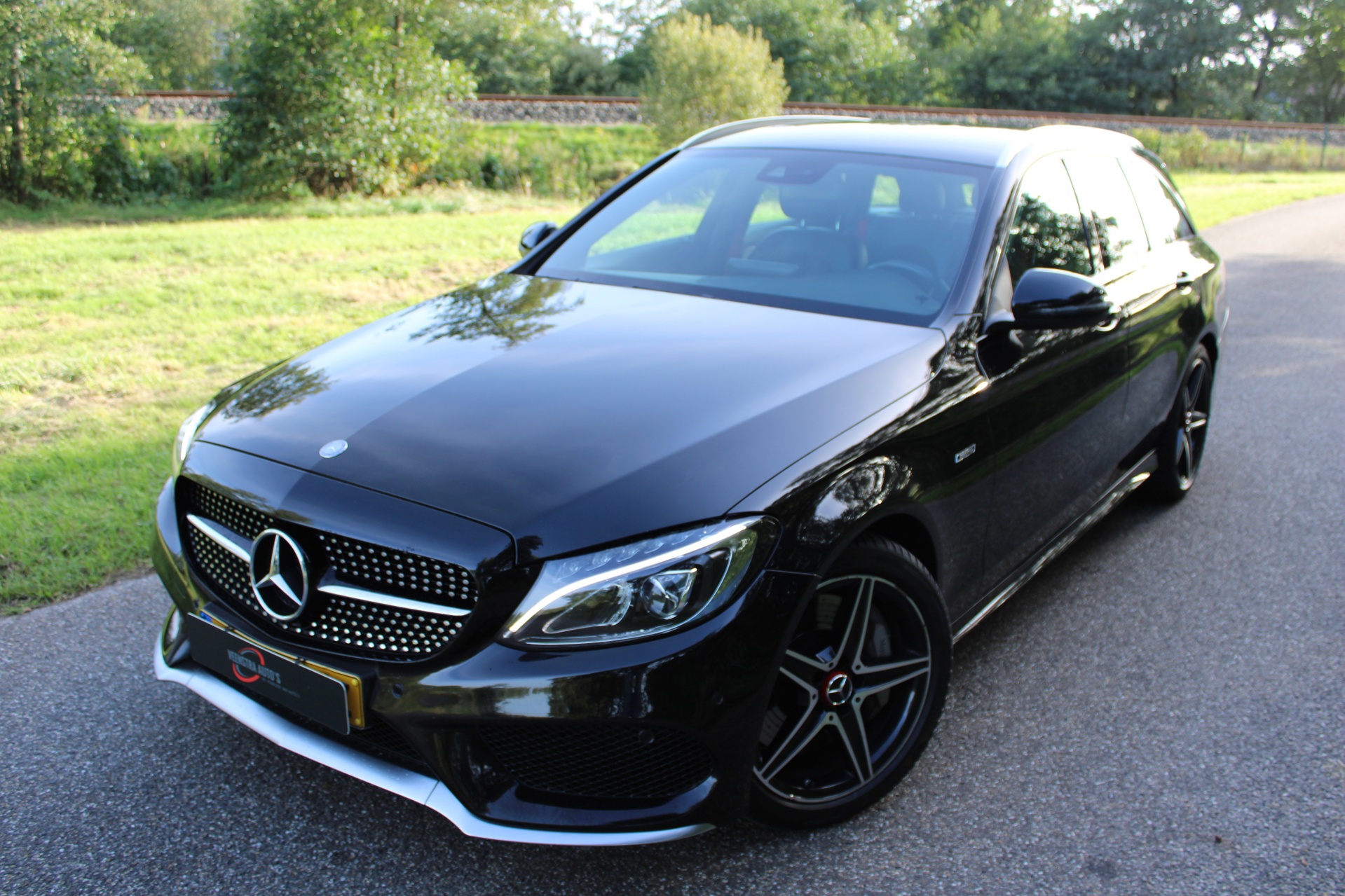 Foto van Mercedes-Benz C 450 4Matic