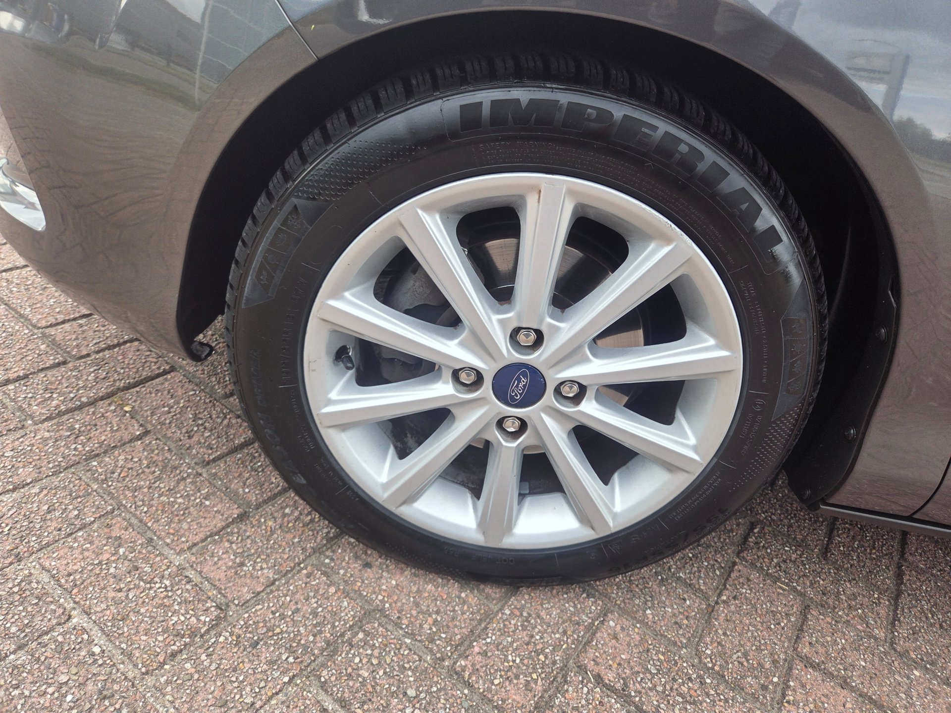 Foto van Ford B-max