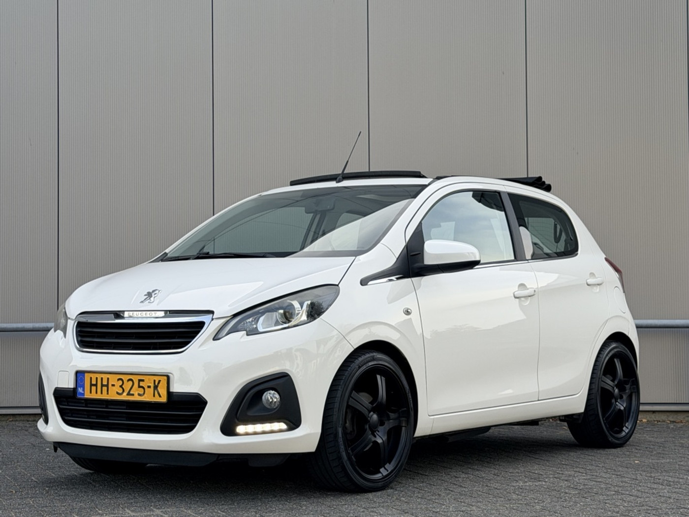 Peugeot 108 1.0 e-VTi Active TOP 2015 - voorkant