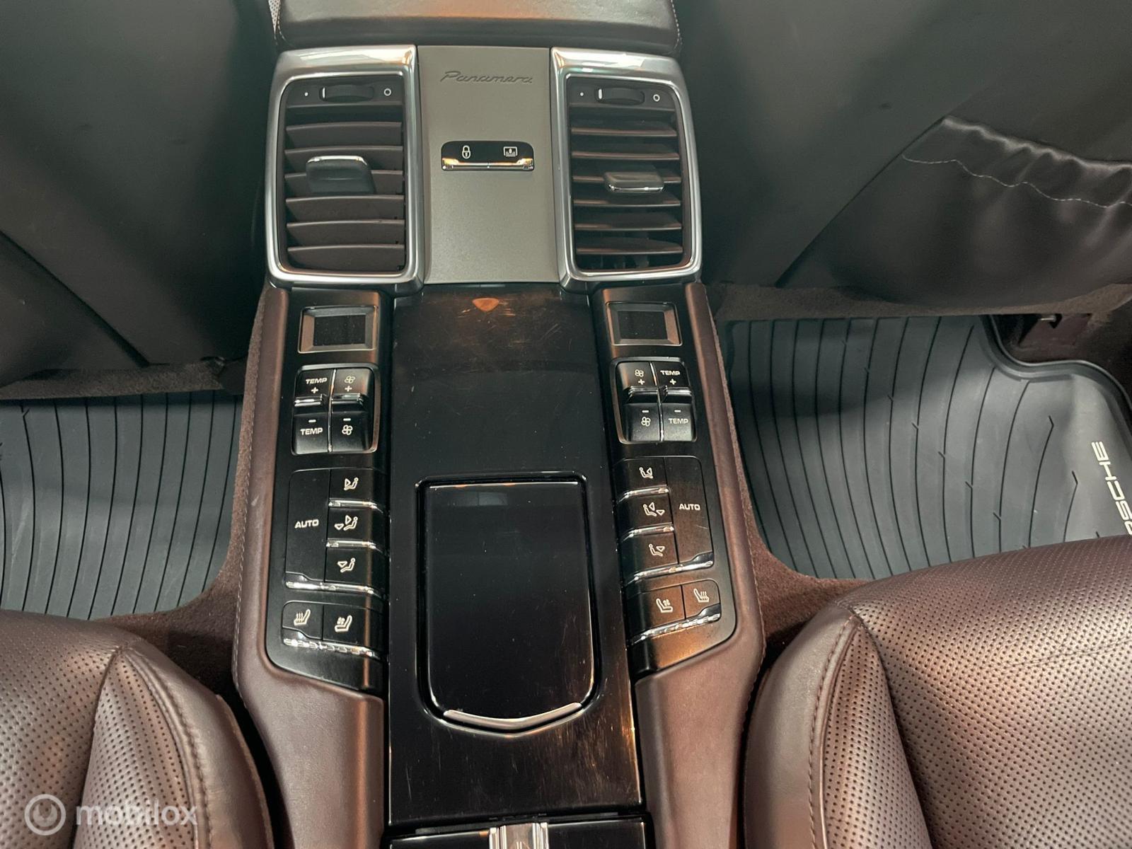 Foto van Porsche Panamera