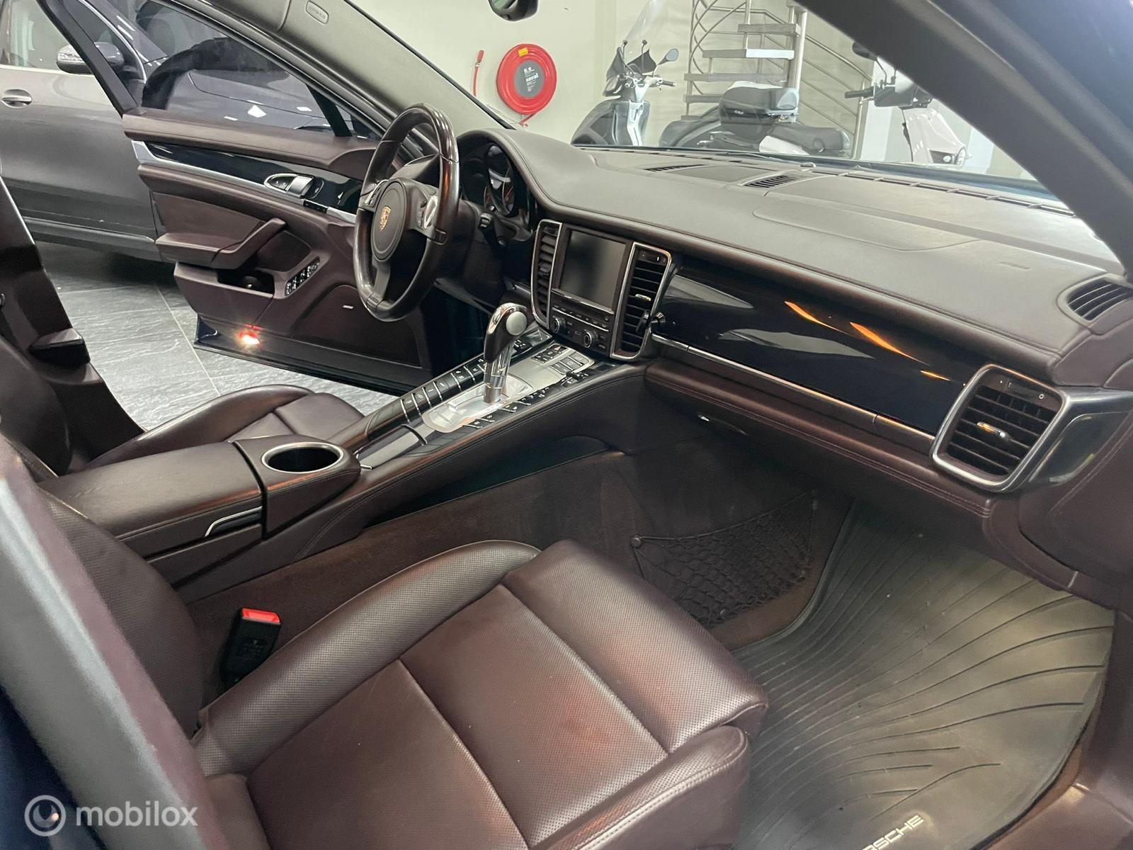 Foto van Porsche Panamera