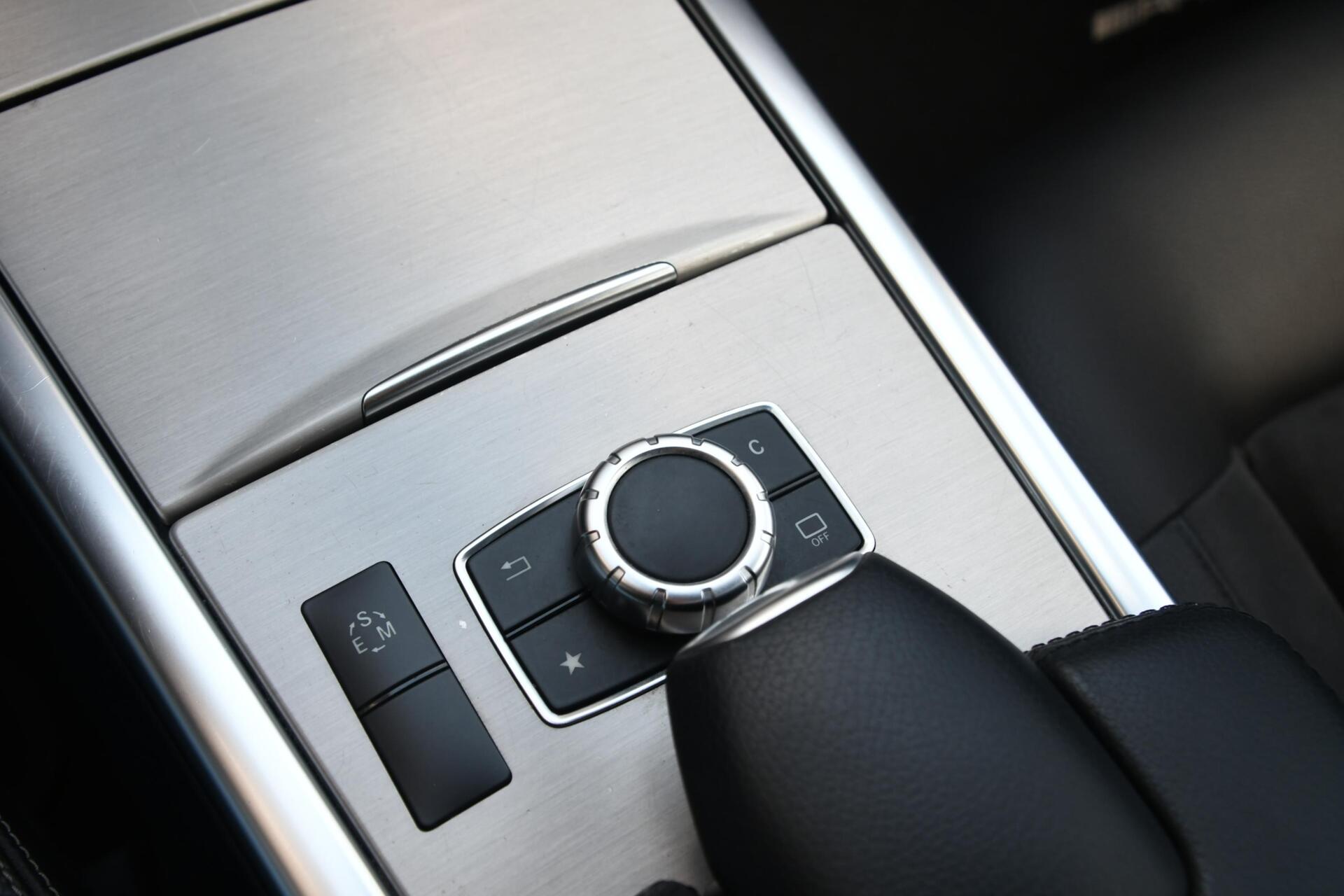 Foto van Mercedes-Benz E 220 Bluetec