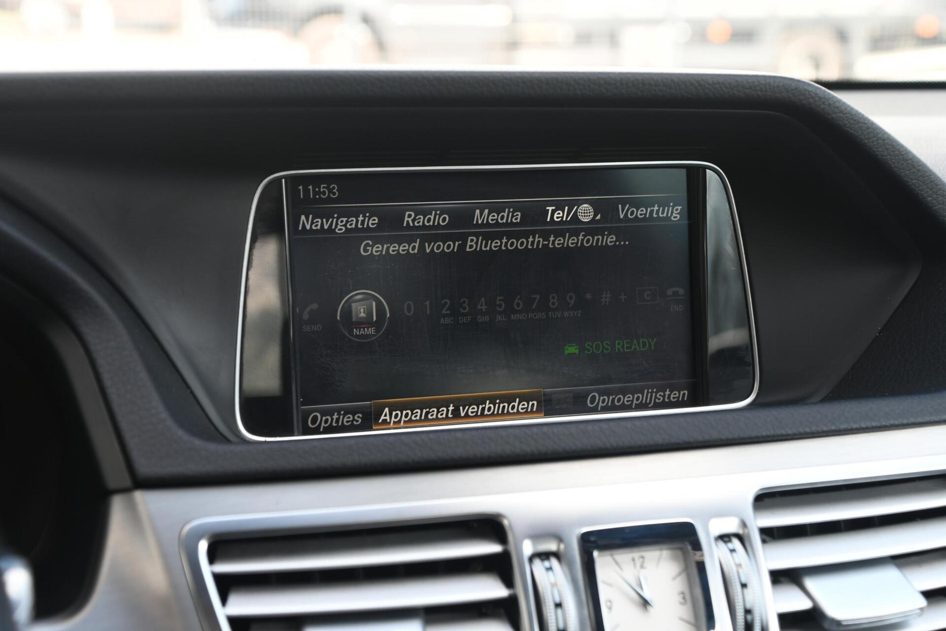 Foto van Mercedes-Benz E 220 Bluetec