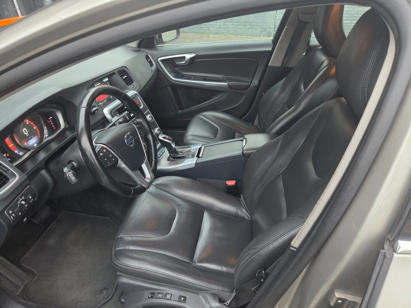 Foto van Volvo V60 Twin Engine