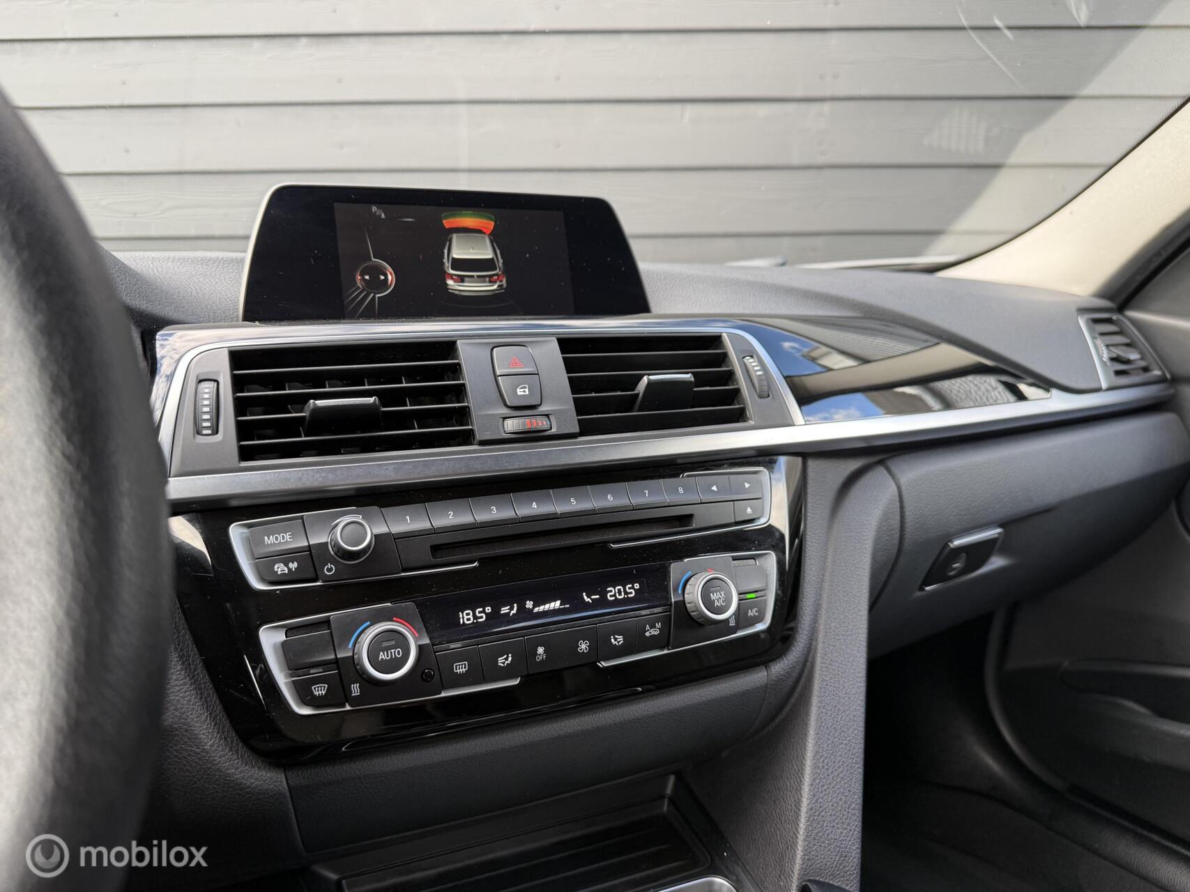 Foto van BMW 320d Efficient Dynamics