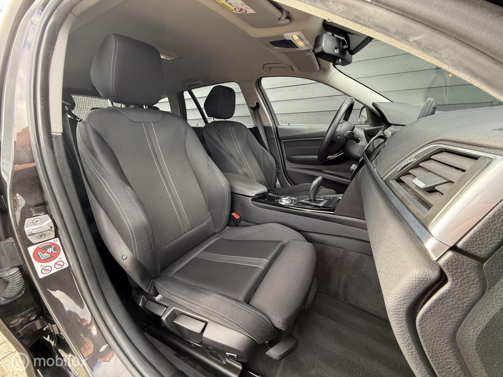 Foto van BMW 320d Efficient Dynamics