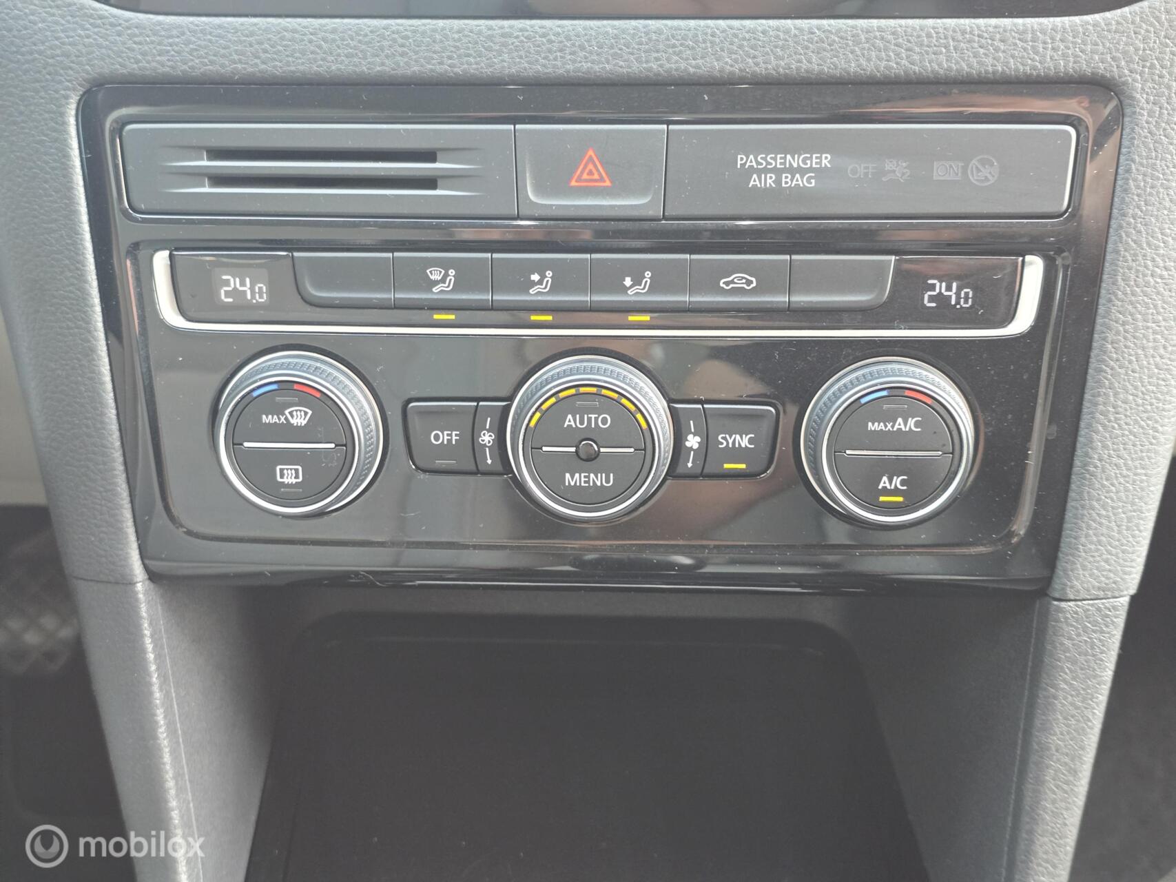 Foto van Volkswagen Golf Sportsvan