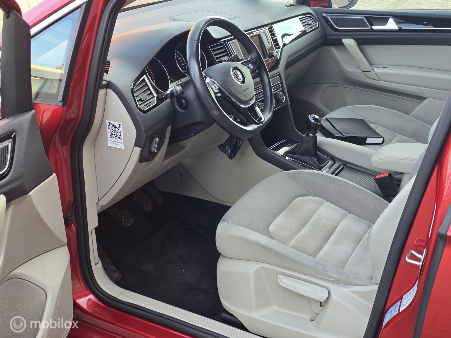 Foto van Volkswagen Golf Sportsvan