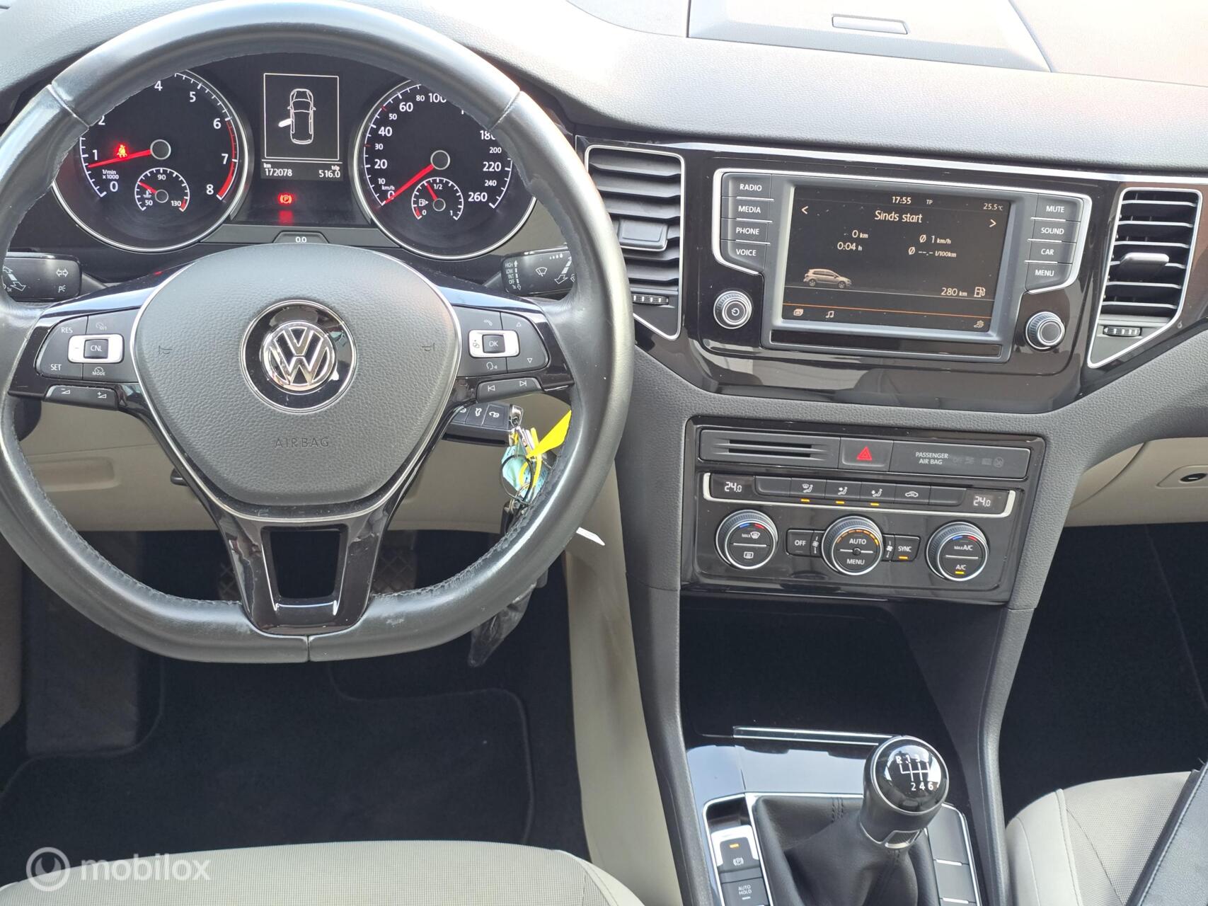 Foto van Volkswagen Golf Sportsvan