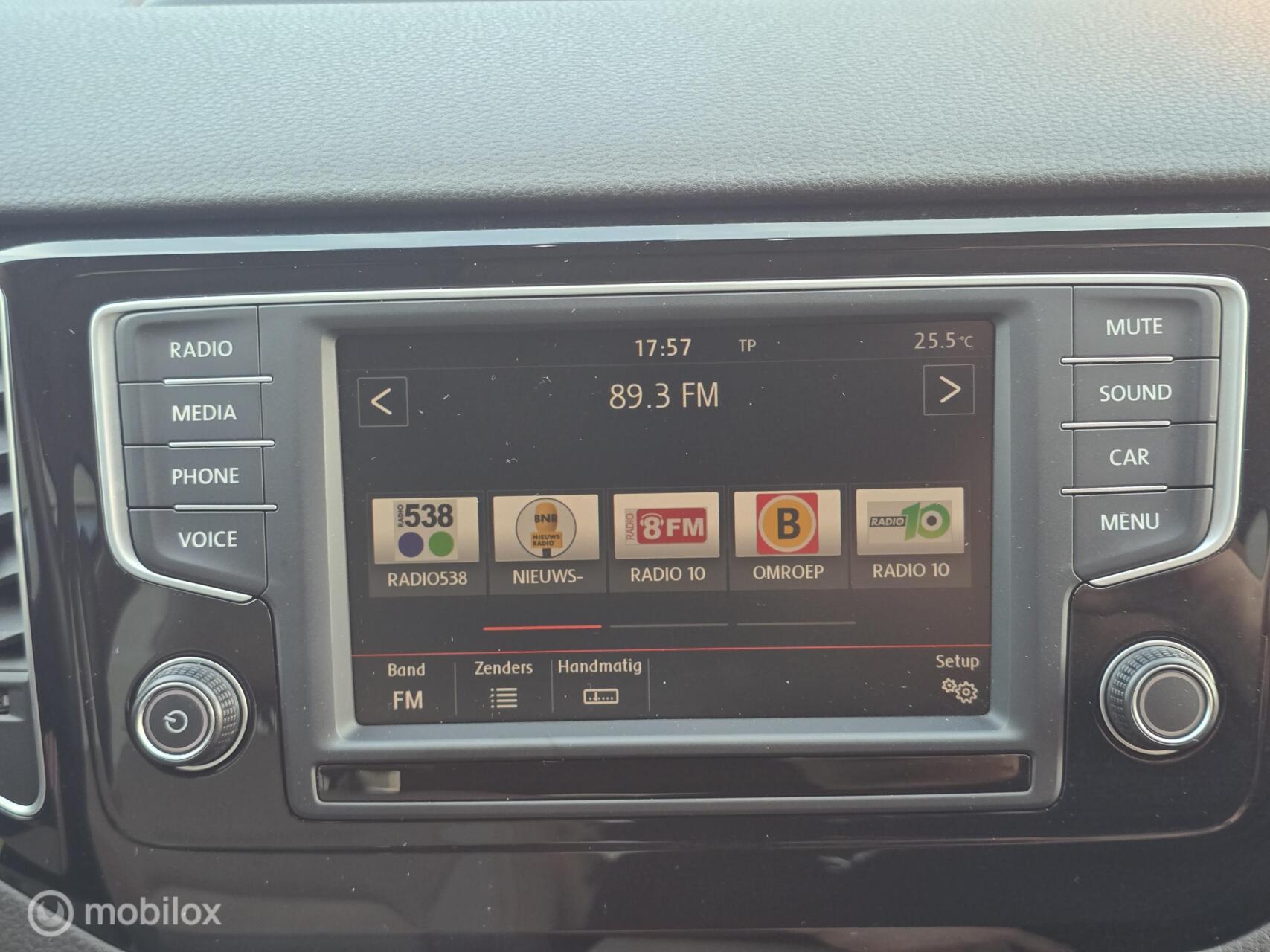 Foto van Volkswagen Golf Sportsvan